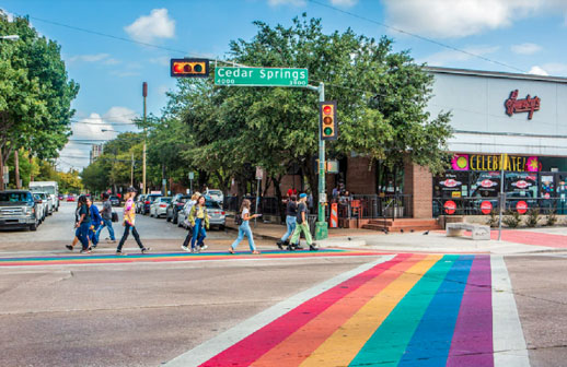 Dallas, diversa e incluyente con la comunidad LGBTQ+