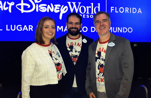 Disney comparte con agentes en CDMX la proyección de Wish