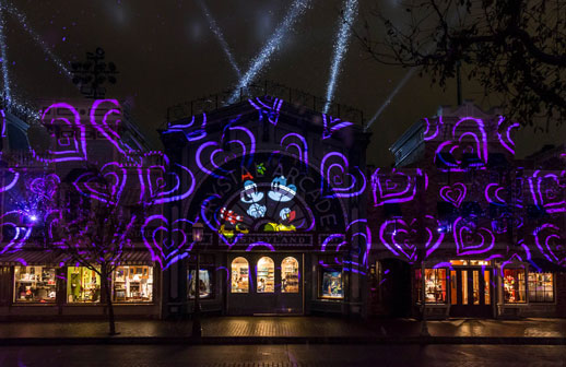 Disneyland Resort se transforma en un escenario para disfrutar de día y de noche