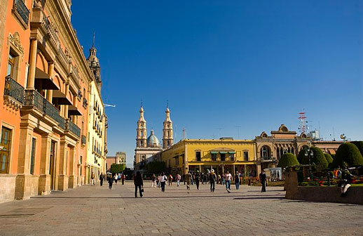 León, una ciudad industrial y cultural por descubrir