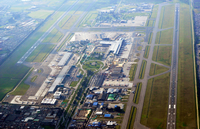 Bogotá presenta en CDMX proyecto Ciudad Aeropuerto 