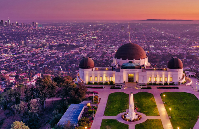 Griffith Observatory celebra 90 años como ícono de Los Ángeles