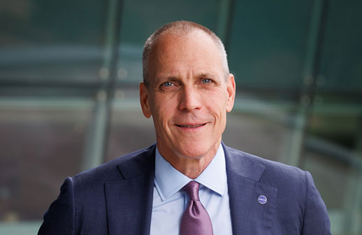 American Airlines nombra a Nat Pieper como nuevo Director Comercial