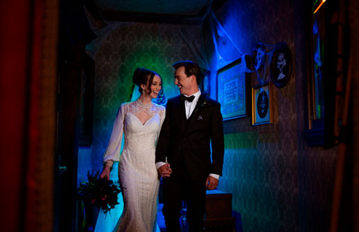 Haunted Mansion Parlor: el destino encantado de Disney para el amor en altamar