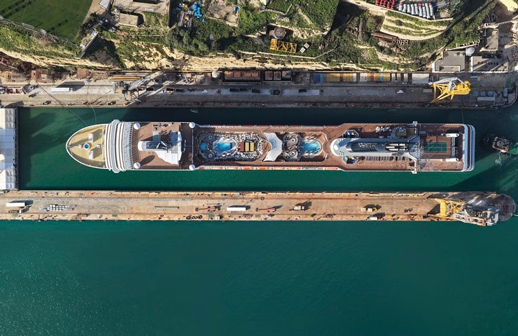 Comienza la renovación del MSC Poesía previo a su debut en Alaska