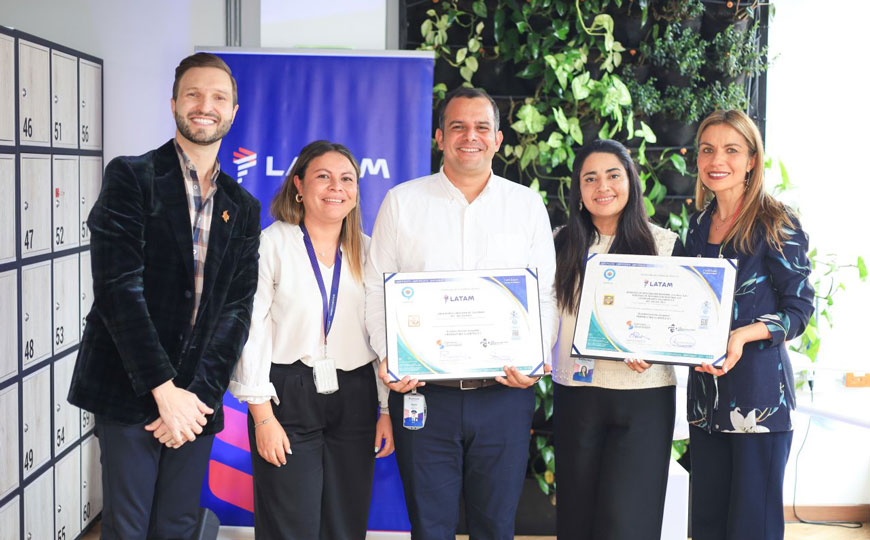 LATAM obtiene certificación por políticas de diversidad en Colombia