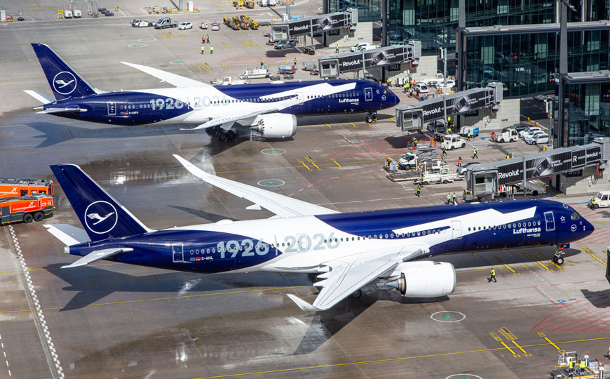 Lufthansa celebra cien años del primer despegue desde Berlín