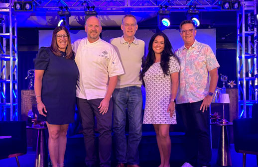 Universal Epic Universe festeja su primer año y celebra con prensa internacional