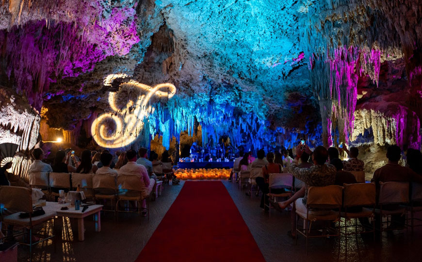 La sinfónica vuelve al cenote