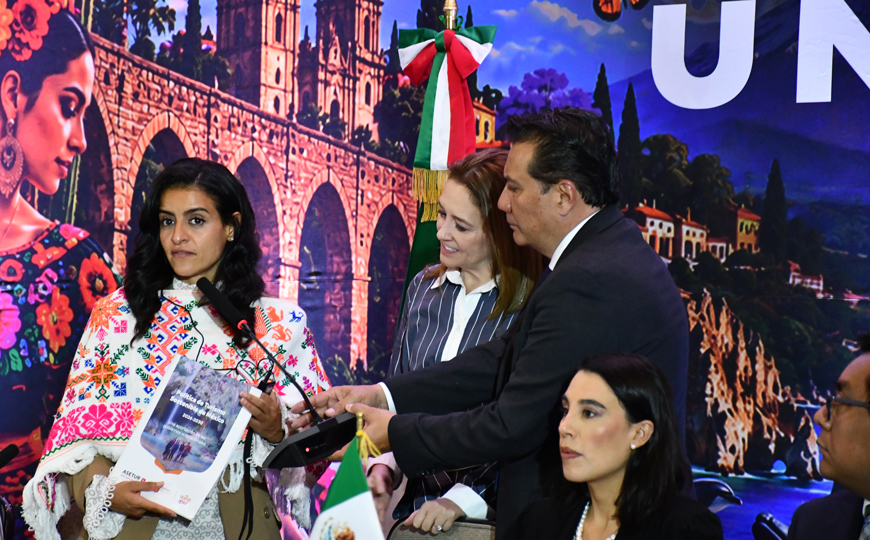 Secretarios en México reciben la visita de Shaikha Al Nowais