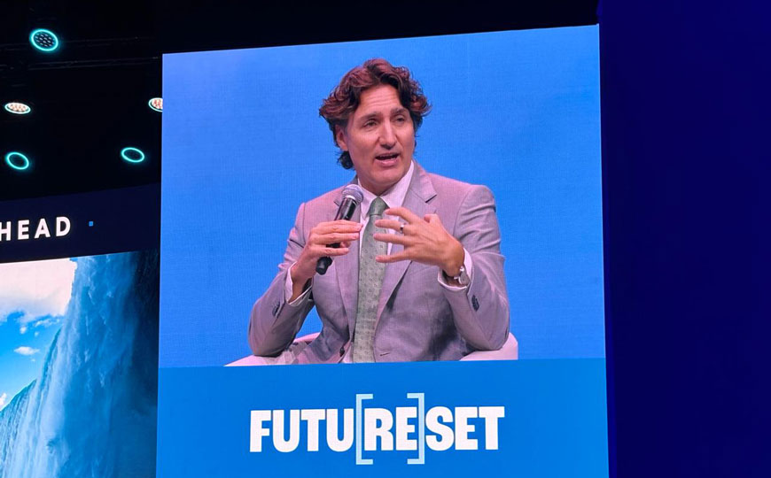 Justin Trudeau y Gloria Guevara conversaron sobre geopolítica y turismo